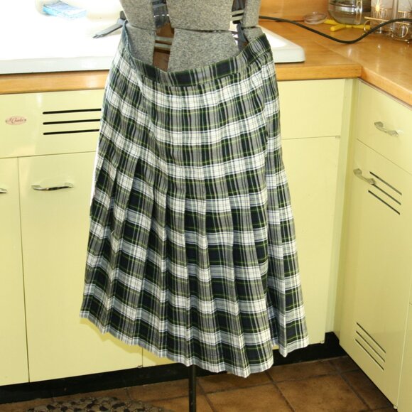 Land's End Plaid Skirt School Girl Uniform - Picture 2 of 5